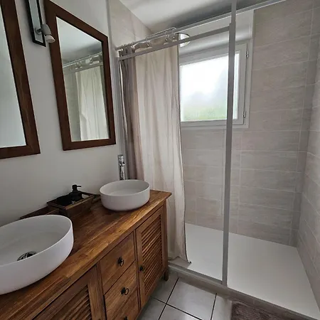 Apartment Paisible Climatise Avec Jardin *